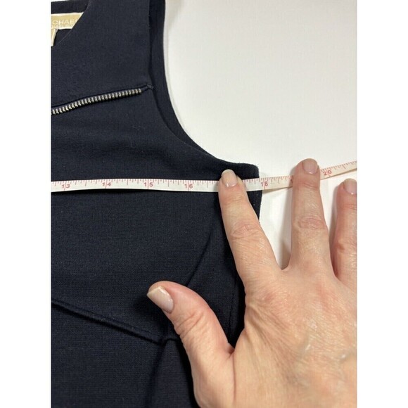 Michael Kors Sheath Dress Black Size 6 Sleeveless Zipper Accent Bodycon Lined - Picture 4 of 12